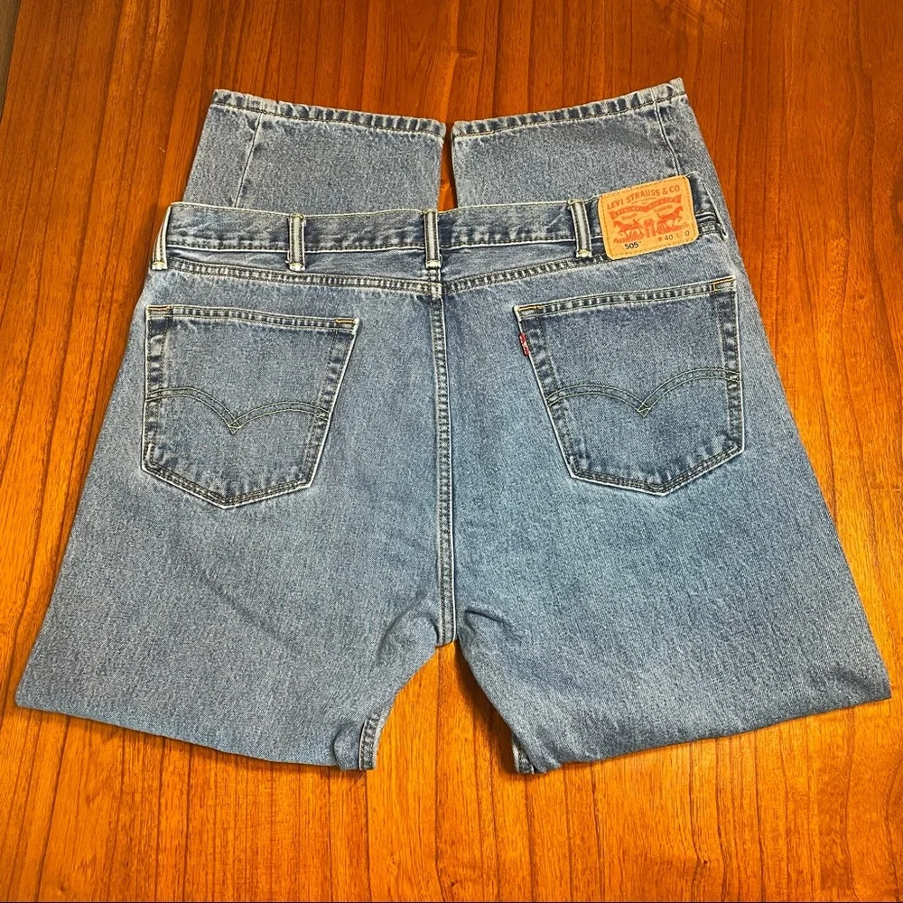 Levi’s 505 regular fit jeans